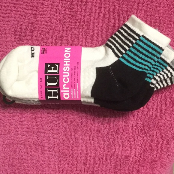 HUE Accessories - Women’s Socks HUE Accessories - Women’s Socks